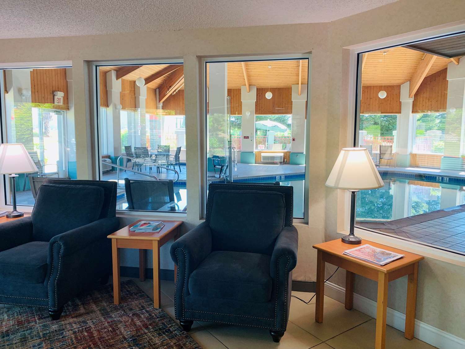 Surestay Plus Hotel By Best Western Redding Inreriör bild