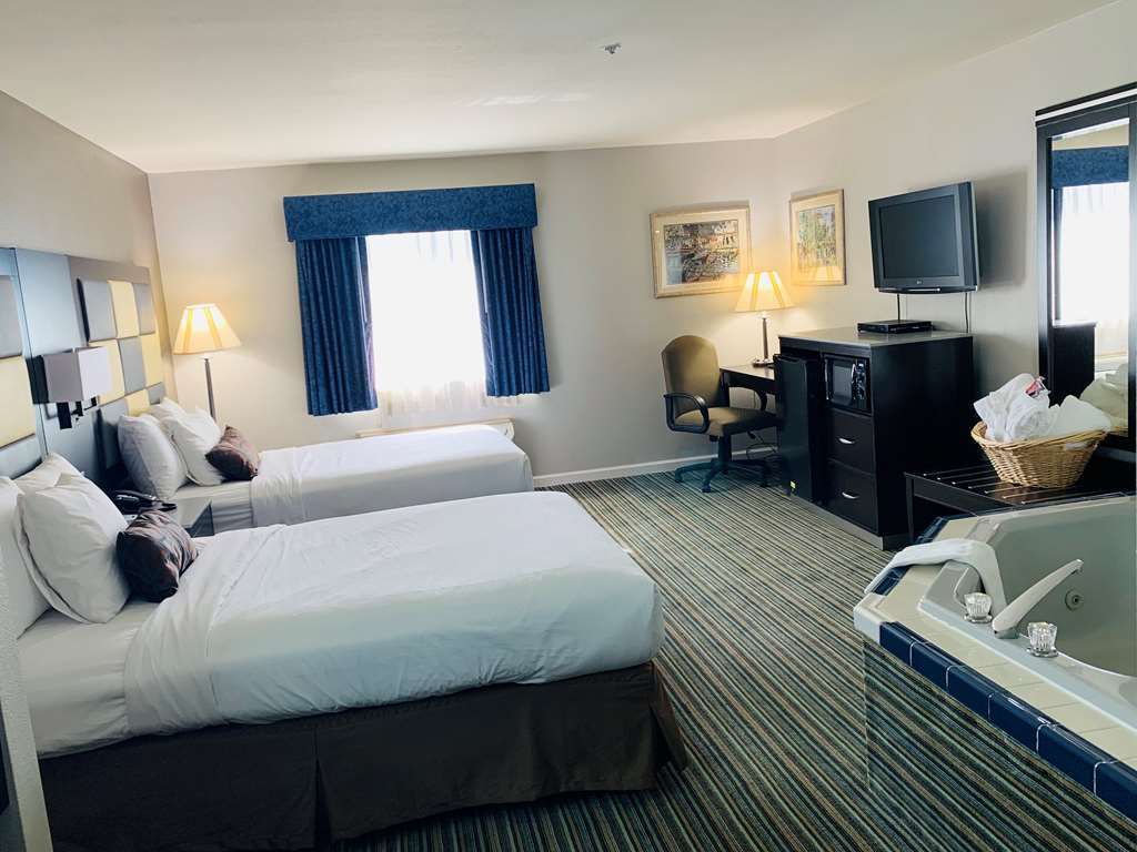 Surestay Plus Hotel By Best Western Redding Rum bild