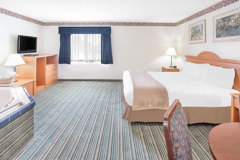 Surestay Plus Hotel By Best Western Redding Exteriör bild